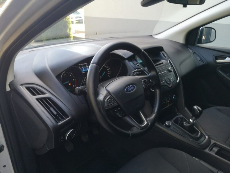 Ford Focus 1.5 TDCI 95KM Klima Tempomat Halogeny Led Salon Pl Gwarancja Mk3 (2010-2018)