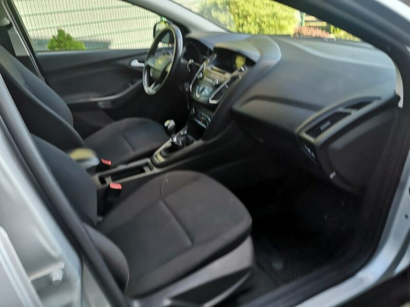 Ford Focus 1.5 TDCI 95KM Klima Tempomat Halogeny Led Salon Pl Gwarancja Mk3 (2010-2018)