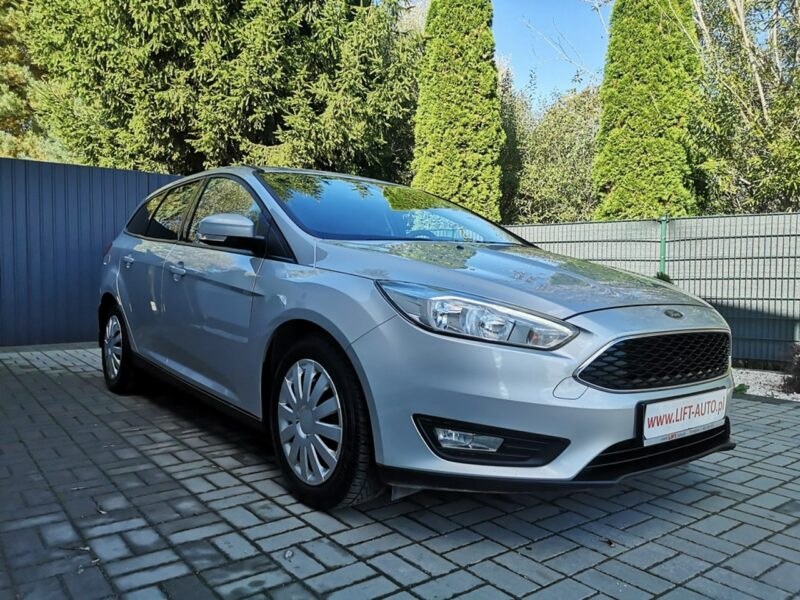 Ford Focus 1.5 TDCI 95KM Klima Tempomat Halogeny Led Salon Pl Gwarancja Mk3 (2010-2018)