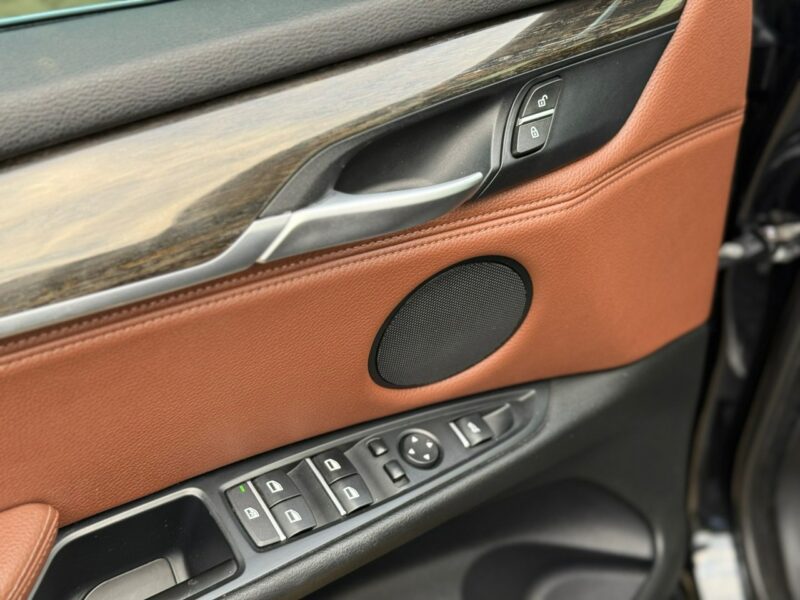 BMW X5 F15 (2013-)