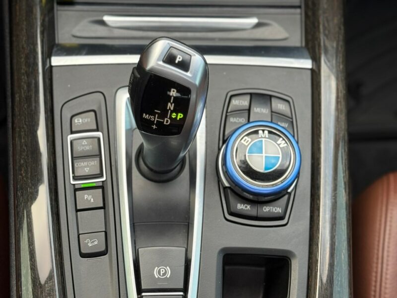 BMW X5 F15 (2013-)