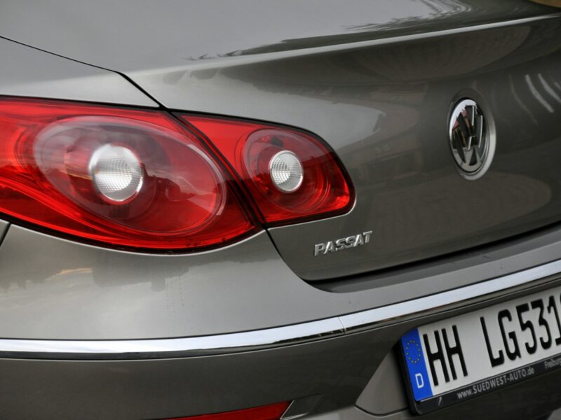 Volkswagen Passat CC 2.0T(200KM)*Welur*El.Fotel*2xParktronik*Duże Radio*I Wł*Alu17"ASO