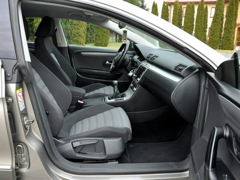 Volkswagen Passat CC 2.0T(200KM)*Welur*El.Fotel*2xParktronik*Duże Radio*I Wł*Alu17"ASO