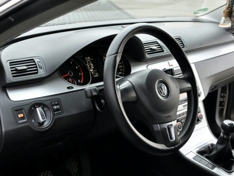 Volkswagen Passat CC 2.0T(200KM)*Welur*El.Fotel*2xParktronik*Duże Radio*I Wł*Alu17"ASO