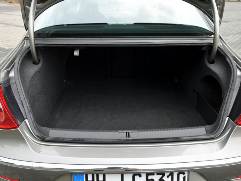 Volkswagen Passat CC 2.0T(200KM)*Welur*El.Fotel*2xParktronik*Duże Radio*I Wł*Alu17"ASO