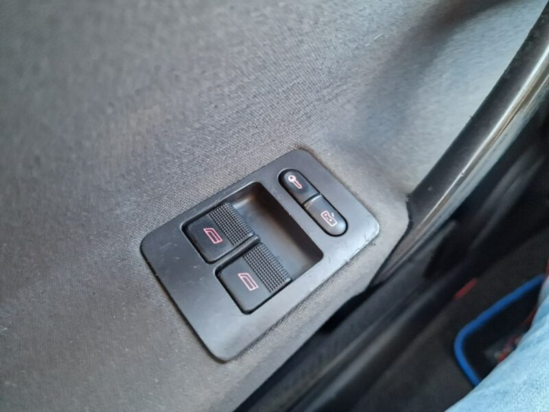 Seat Arosa 1.4 Benzyna 60 KM, Alu 15" Opony Wielosezon, Klima, USB, AUX, II (2000-2004)