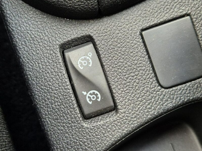 Renault Clio GWARANCJA * LIFT * nawigacja * bardzo zadbany * serwisowany * warszawa IV (2012-)