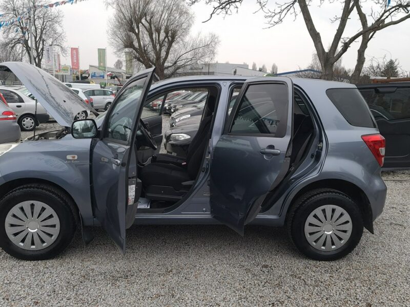 Daihatsu Terios -SPRZEDANY- 4X4 ,super stan!Klima , Hak ,N.Sprzęgło,Oleje,Filtry II (2006-)