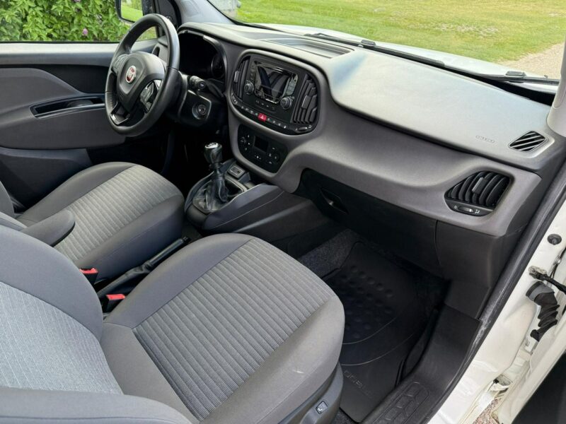 Fiat Doblo 1.4 T jet Benzyna z Nowym LPG, 32 tyś przebiegu II (2009-)