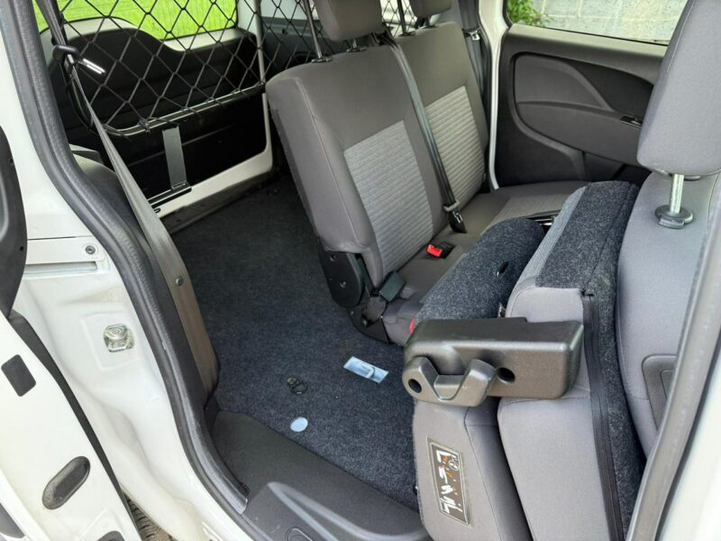 Fiat Doblo 1.4 T jet Benzyna z Nowym LPG, 32 tyś przebiegu II (2009-)