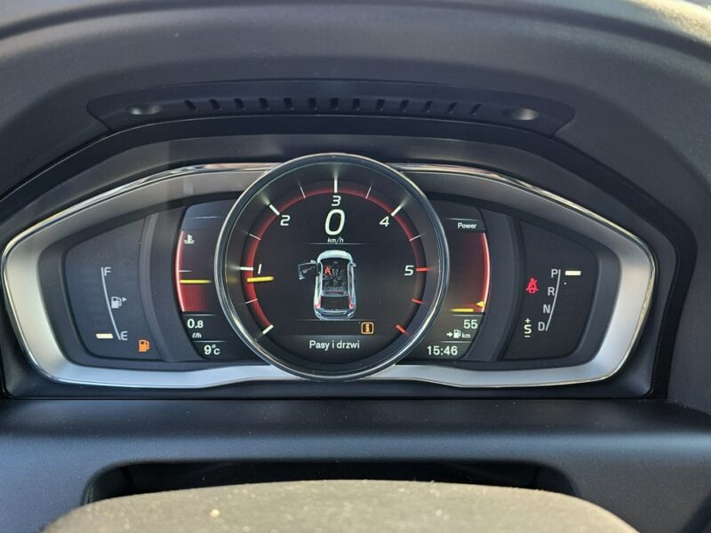 Volvo XC 60 R-Design D4* NiskiPrzebieg 206 Tyś *Gwarancja w cenie *Możliwa ZAMIANA I (2008-2017)