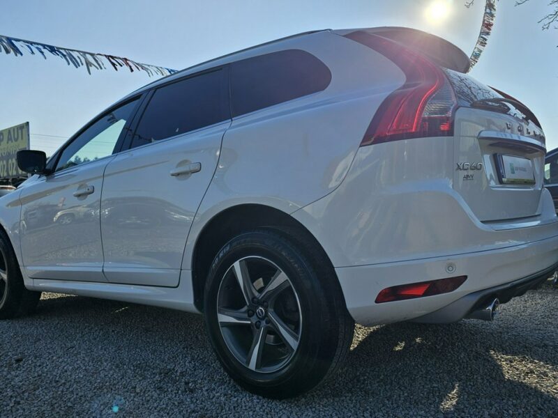 Volvo XC 60 R-Design D4* NiskiPrzebieg 206 Tyś *Gwarancja w cenie *Możliwa ZAMIANA I (2008-2017)