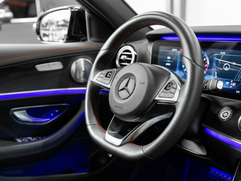 Mercedes E 43 AMG 4Matic. 401KM. Salon Polska. Bezwypadkowy. 1 wł. Stan Salonowy. W213 (2016-)