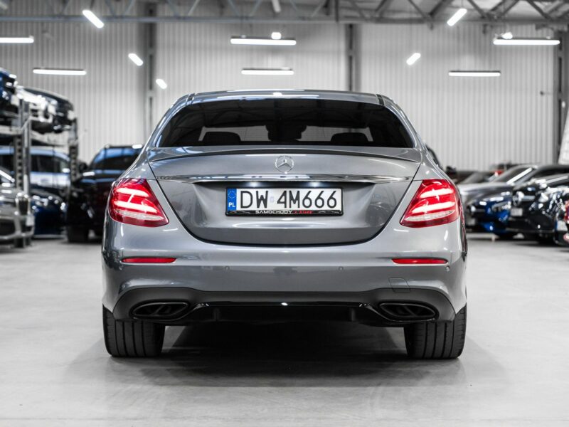 Mercedes E 43 AMG 4Matic. 401KM. Salon Polska. Bezwypadkowy. 1 wł. Stan Salonowy. W213 (2016-)