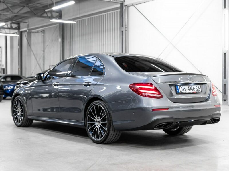 Mercedes E 43 AMG 4Matic. 401KM. Salon Polska. Bezwypadkowy. 1 wł. Stan Salonowy. W213 (2016-)