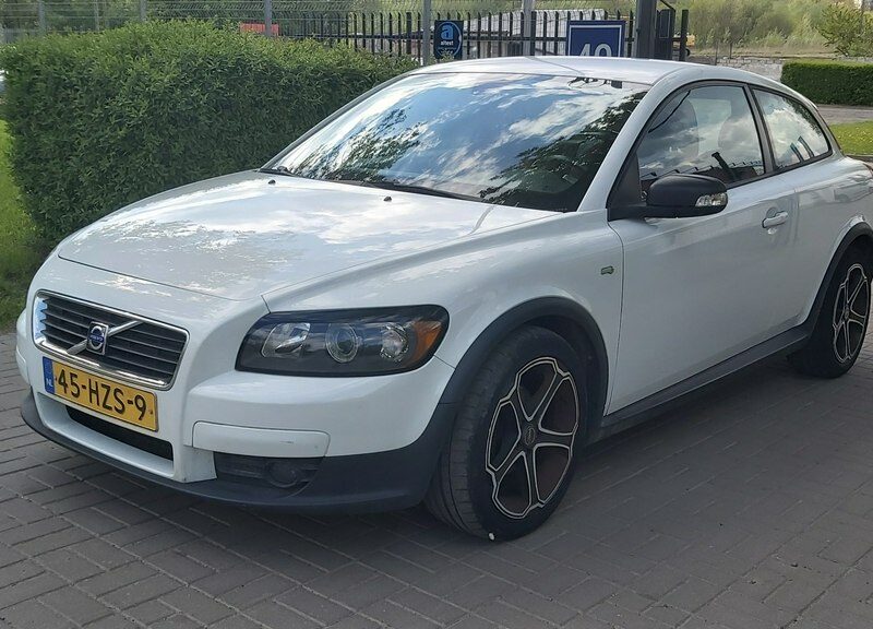 Volvo C30 1.6hdi ekonomiczny niezawodny I (2006-)