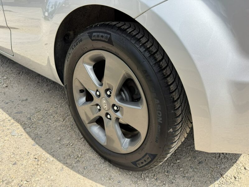 Kia Pro_cee'd 1.6i*125PS*ALU*Klimatronik*Grzane*fotele*129.000km*Niemcy*1wł*TOP