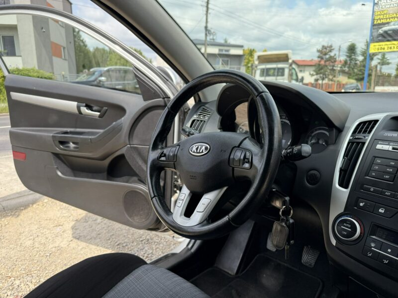 Kia Pro_cee'd 1.6i*125PS*ALU*Klimatronik*Grzane*fotele*129.000km*Niemcy*1wł*TOP