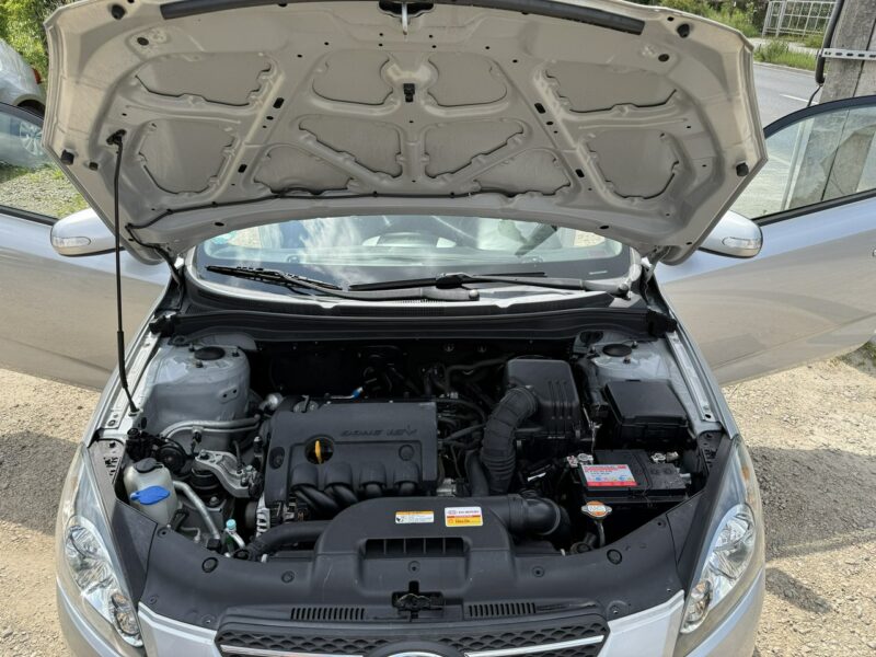 Kia Pro_cee'd 1.6i*125PS*ALU*Klimatronik*Grzane*fotele*129.000km*Niemcy*1wł*TOP