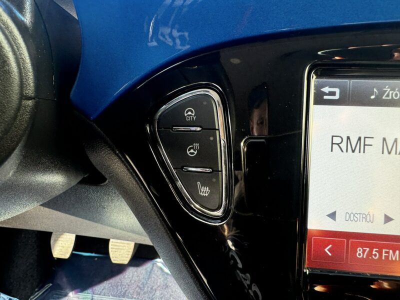 Opel Adam Raty/Zamiana Gwarancja bogato wyposażony benzyna śliczny serwisowany