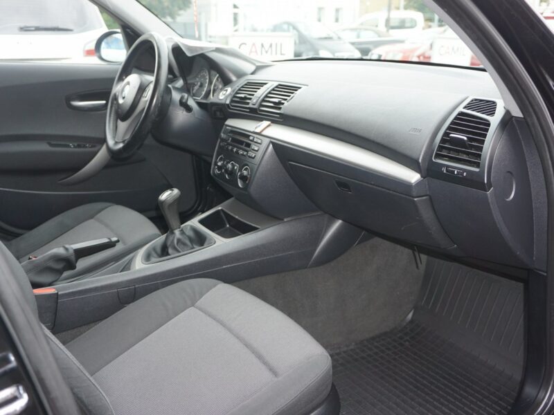 BMW 116 1.6 Benzyna 116KM zarejestrowane i ubezpieczone w kraju, E87 (2004-2013)