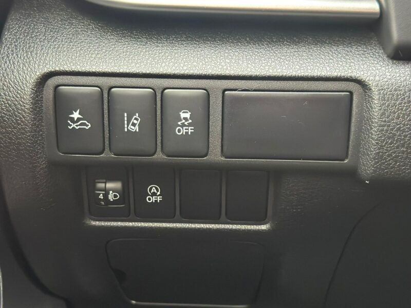 Mitsubishi Eclipse Cross 1.5 benzyna VI (2018-)