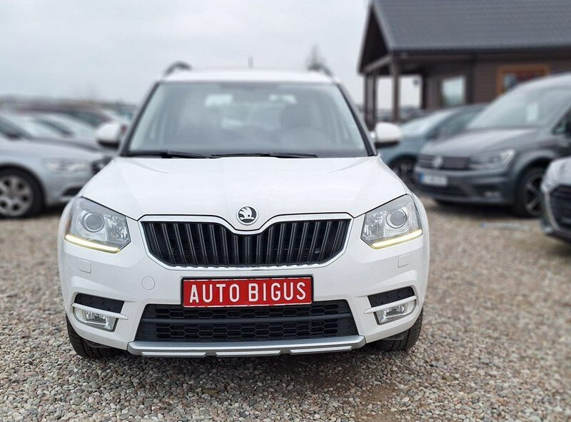 Škoda Yeti Panorama xsenon ledy super stan navi nowy rozrząd I (2009-)
