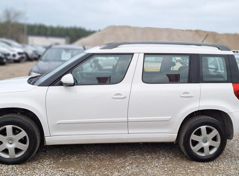 Škoda Yeti Panorama xsenon ledy super stan navi nowy rozrząd I (2009-)