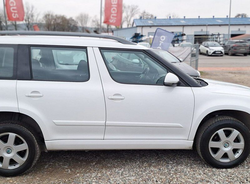 Škoda Yeti Panorama xsenon ledy super stan navi nowy rozrząd I (2009-)