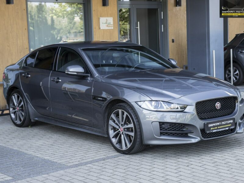 Jaguar XE R-SPORT / AWD / Ledy / Meridian / Virtual / Bezwypadkowy / Stan BDB !! I (2014-)