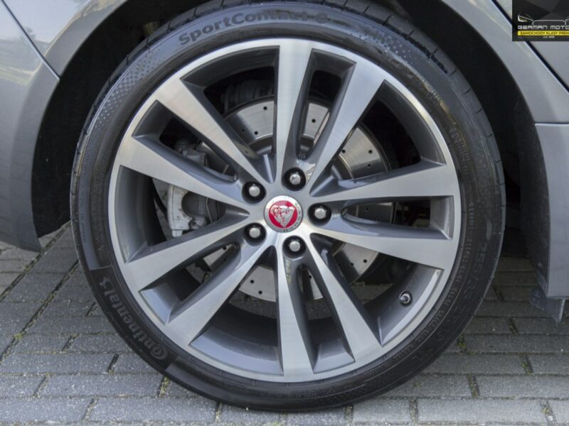Jaguar XE R-SPORT / AWD / Ledy / Meridian / Virtual / Bezwypadkowy / Stan BDB !! I (2014-)