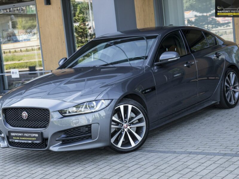 Jaguar XE R-SPORT / AWD / Ledy / Meridian / Virtual / Bezwypadkowy / Stan BDB !! I (2014-)