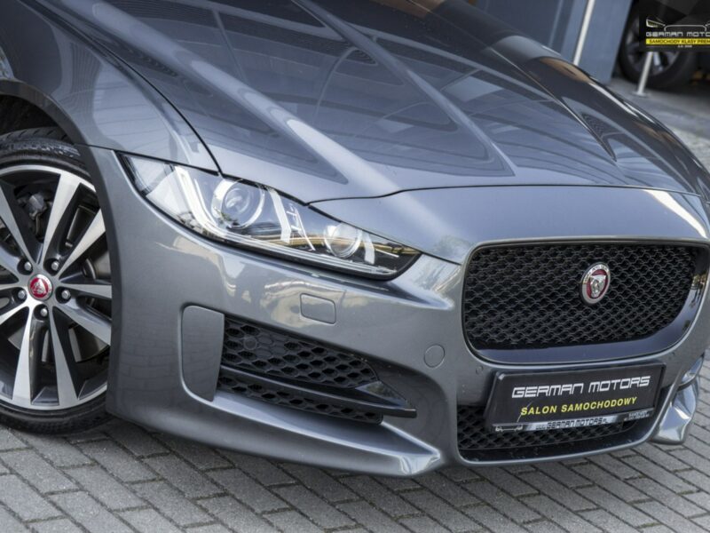 Jaguar XE R-SPORT / AWD / Ledy / Meridian / Virtual / Bezwypadkowy / Stan BDB !! I (2014-)