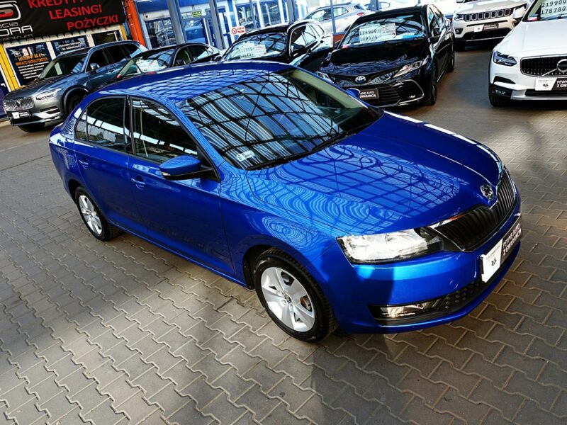 Škoda RAPID LED+PODGRZEWANE Fotele+Parktronik 3Lata GWARANCJA 1wł Kraj Bezwypad