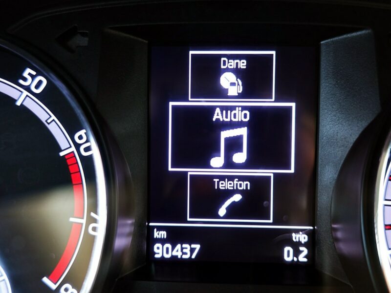 Škoda RAPID LED+PODGRZEWANE Fotele+Parktronik 3Lata GWARANCJA 1wł Kraj Bezwypad