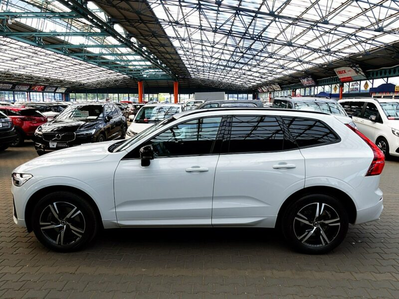 Volvo XC 60 R-DESING+Skóra+Harman/Kardon+NAVI 1WŁ KRAJ 3Lata GWARANCJA Bezwyp F23% II (2017-)