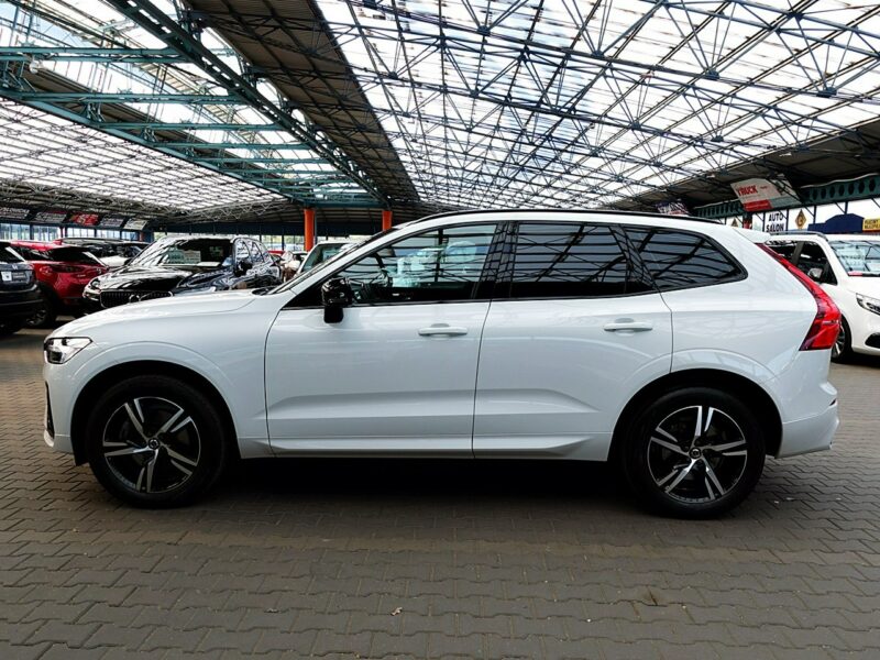 Volvo XC 60 R-DESING+Skóra+Harman/Kardon+NAVI 1WŁ KRAJ 3Lata GWARANCJA Bezwyp F23% II (2017-)