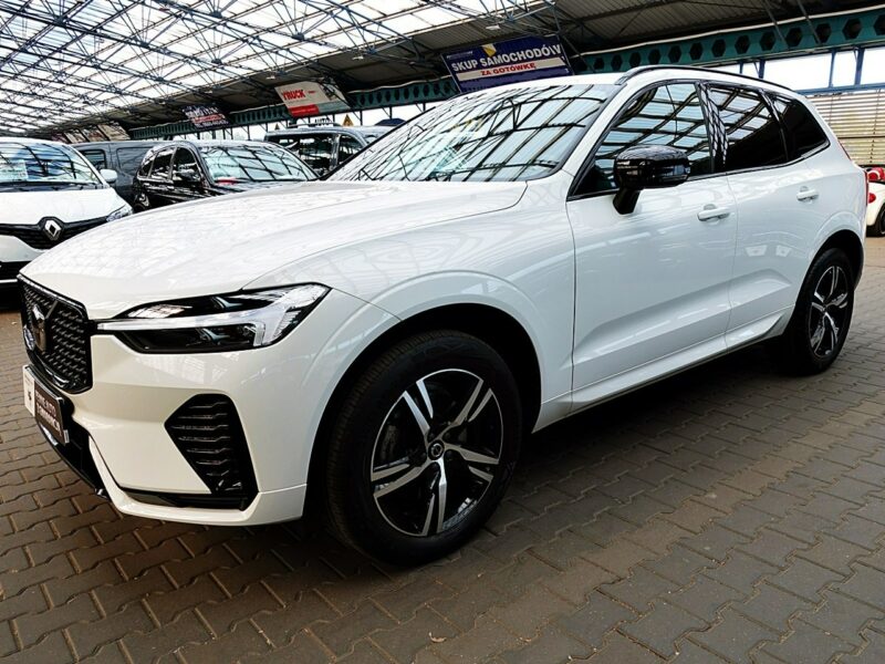 Volvo XC 60 R-DESING+Skóra+Harman/Kardon+NAVI 1WŁ KRAJ 3Lata GWARANCJA Bezwyp F23% II (2017-)
