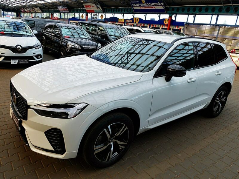 Volvo XC 60 R-DESING+Skóra+Harman/Kardon+NAVI 1WŁ KRAJ 3Lata GWARANCJA Bezwyp F23% II (2017-)