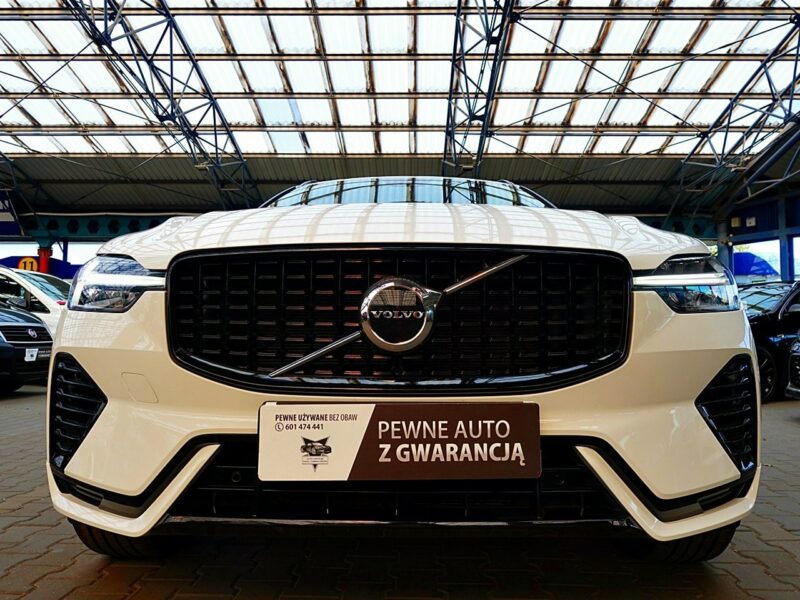 Volvo XC 60 R-DESING+Skóra+Harman/Kardon+NAVI 1WŁ KRAJ 3Lata GWARANCJA Bezwyp F23% II (2017-)