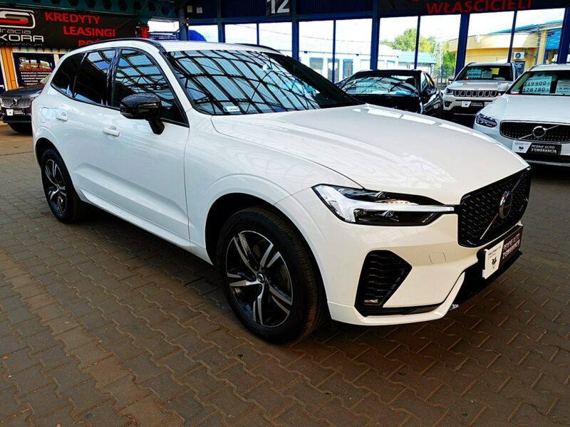 Volvo XC 60 R-DESING+Skóra+Harman/Kardon+NAVI 1WŁ KRAJ 3Lata GWARANCJA Bezwyp F23% II (2017-)