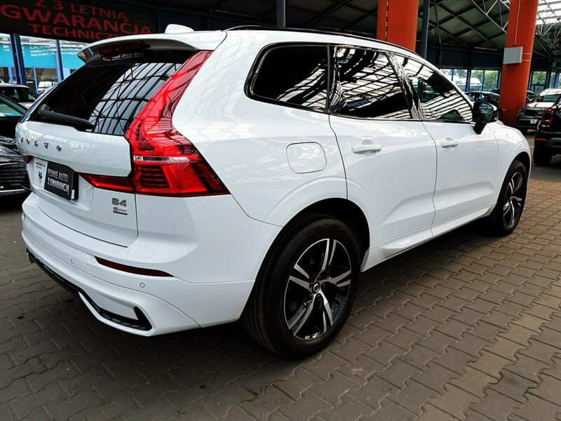 Volvo XC 60 R-DESING+Skóra+Harman/Kardon+NAVI 1WŁ KRAJ 3Lata GWARANCJA Bezwyp F23% II (2017-)
