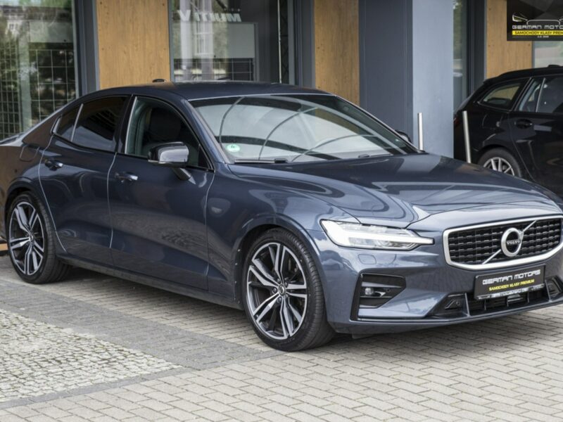 Volvo S60 R-design / LEDY/ Line Assist / Podgrzewana kierow / Gwarancja / FV23% III (2018-)