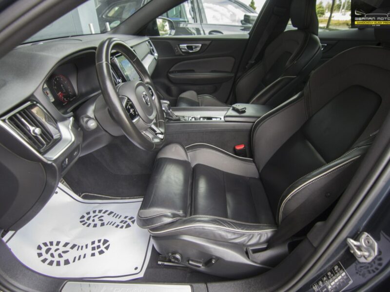 Volvo S60 R-design / LEDY/ Line Assist / Podgrzewana kierow / Gwarancja / FV23% III (2018-)
