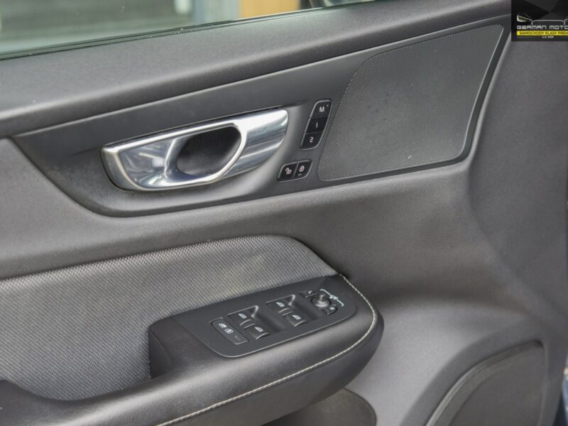 Volvo S60 R-design / LEDY/ Line Assist / Podgrzewana kierow / Gwarancja / FV23% III (2018-)