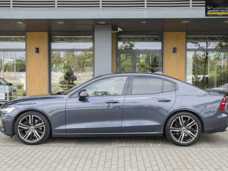 Volvo S60 R-design / LEDY/ Line Assist / Podgrzewana kierow / Gwarancja / FV23% III (2018-)