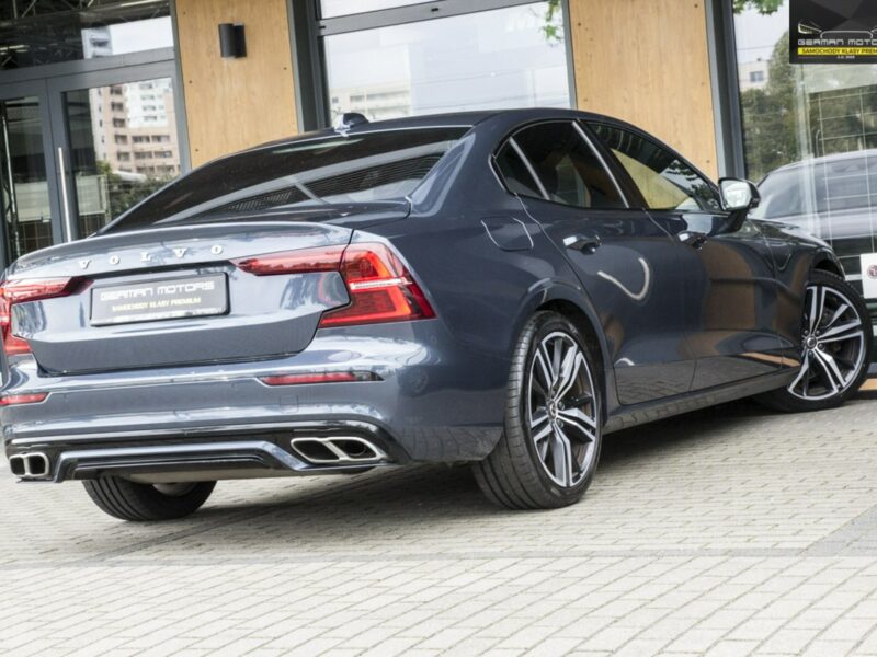 Volvo S60 R-design / LEDY/ Line Assist / Podgrzewana kierow / Gwarancja / FV23% III (2018-)