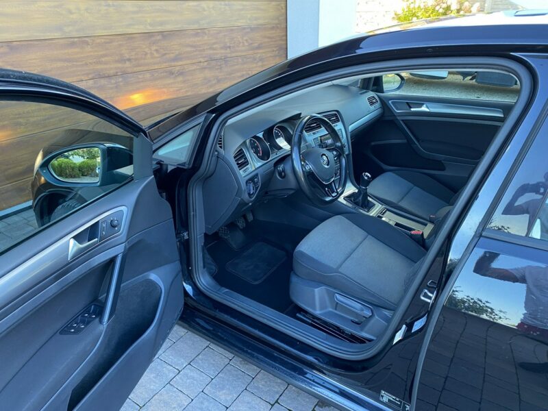 Volkswagen Golf VII 13r. benzyna 5 drzwi bezwypadkowy z Niemiec VII (2012-)