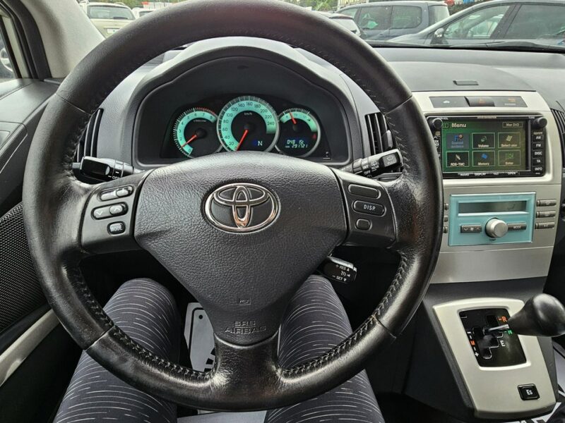 Toyota Corolla Verso -SPRZEDANY- 1,8 Benz* AUTOMAT * 7 OSOBOWA * Super Stan * Gwarancja II (2001-2006)