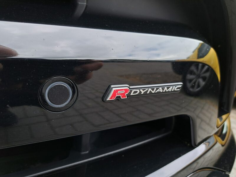 Land Rover Discovery MY23.5 3.0D I6 249 KM AWD Auto / R-Dynamic S / 7-os. / SalonPL / FV23% V (2017-)